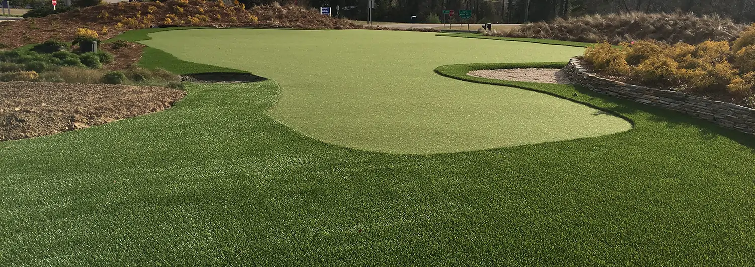 putting green installed by SYNLawn